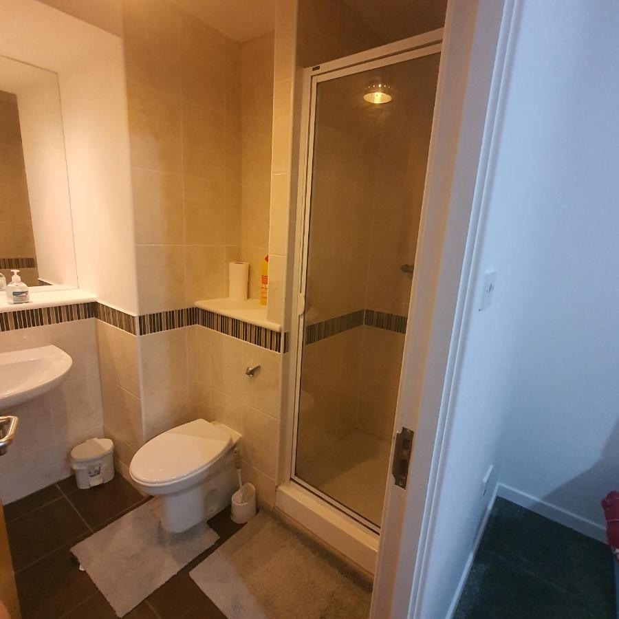 Modern Apt @Tramway Theatre Appartamento Glasgow Esterno foto