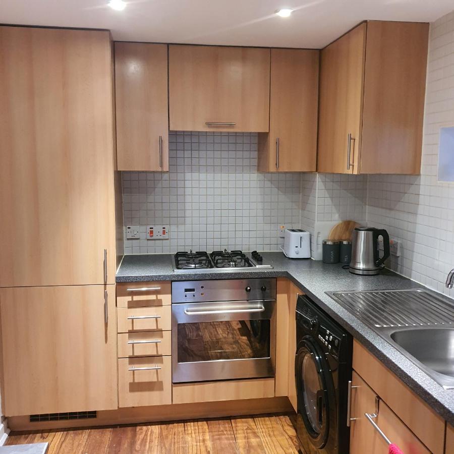 Modern Apt @Tramway Theatre Appartamento Glasgow Esterno foto