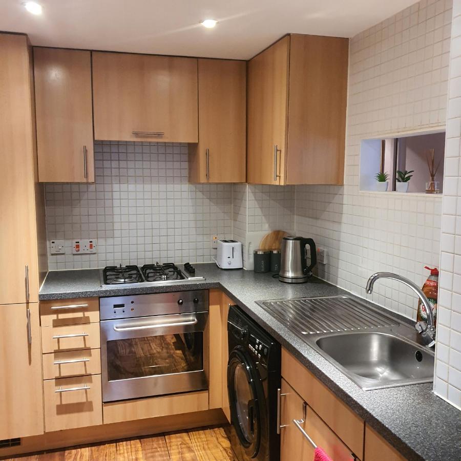 Modern Apt @Tramway Theatre Appartamento Glasgow Esterno foto